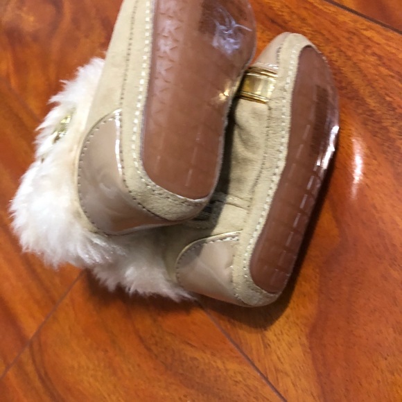 SOLD 🚫🚫Michael Kors Baby Boots - Picture 4 of 4